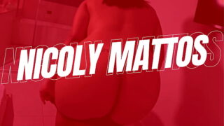 Efter duschen ammade hon mig precis som jag vill ha det. Jag kunde inte motstå och kom in i hennes mun, vilket lämnade allt vått av begär.