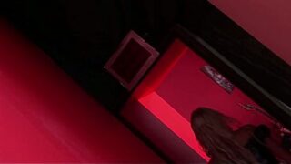 STRIPPKLUBB GANGBANG